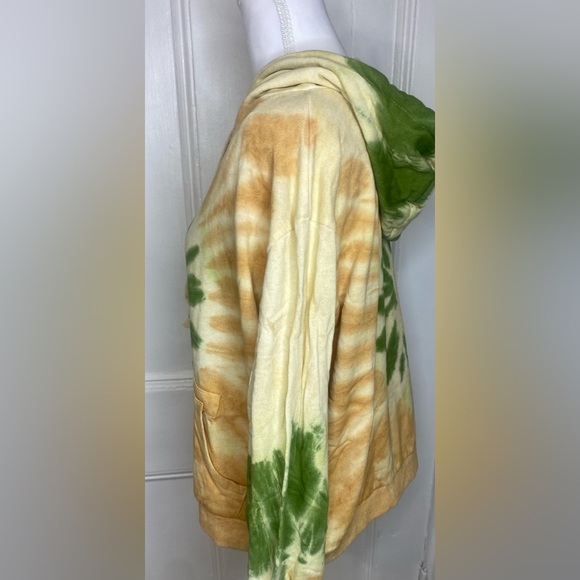 POL Tie-Dye Hoodie Sweater - Green and Orange - Picture 4 of 7